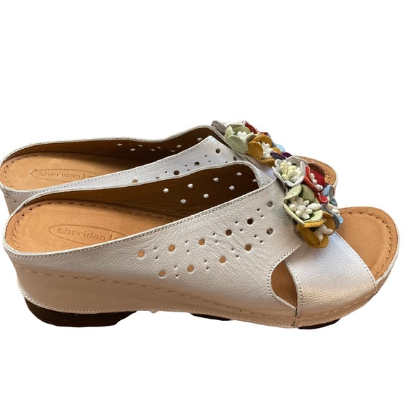 Sheridan Mia Multicolor Floral Sandals - Picture 7 of 11